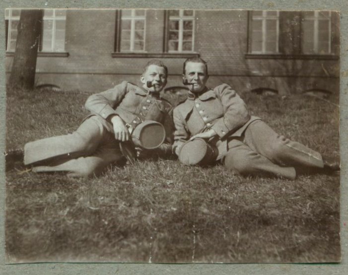 1919-2.jpg