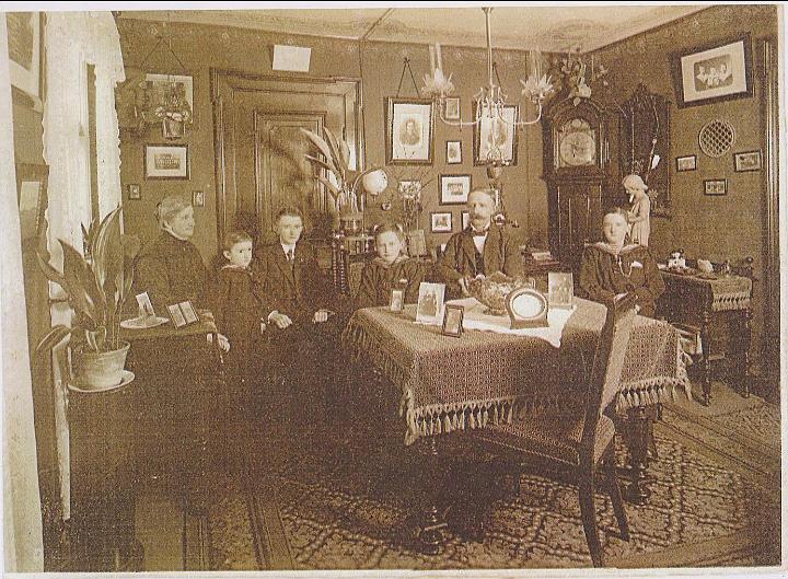 joh-horsens.jpg - Familie Johansen i Grønnegade 7. Horsens.