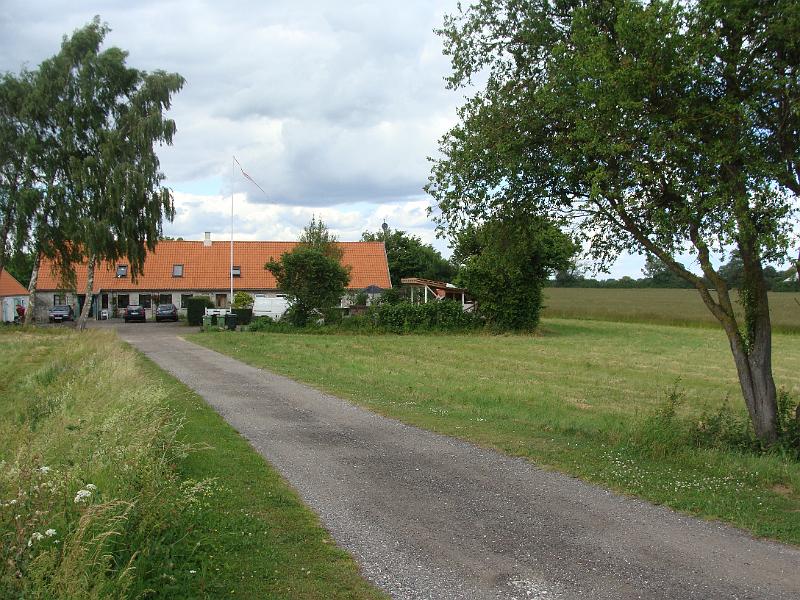 DSC02788.JPG - Ebbeskovhuset fotograferet juli 2010Adresse: Holteskovvej 18, 4640 Fakse
