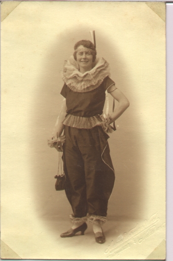 ukendt-3.jpg - Ukendt  (Fotograf : Anna Varnaa West Søndergade 20 Nakskov) Omkr. 1925